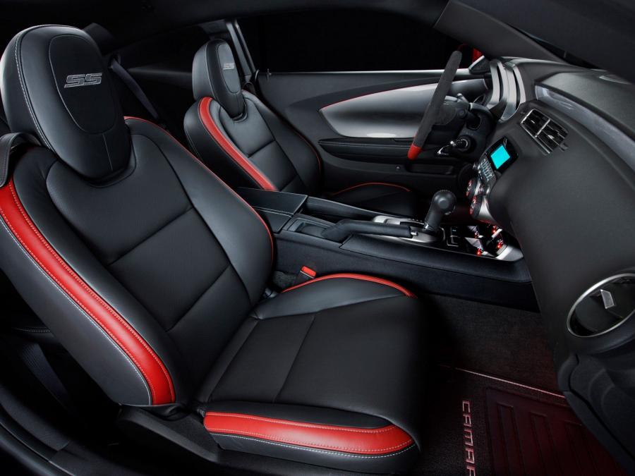  Chevrolet Camaro SS Red Flash Show Car 2010 года  (фото 6 из 9)